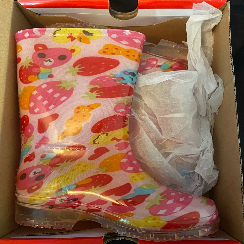 Kali Rainboots